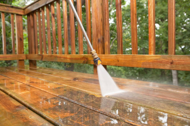 Spring Cleaning in Castleton On Hudson, NY